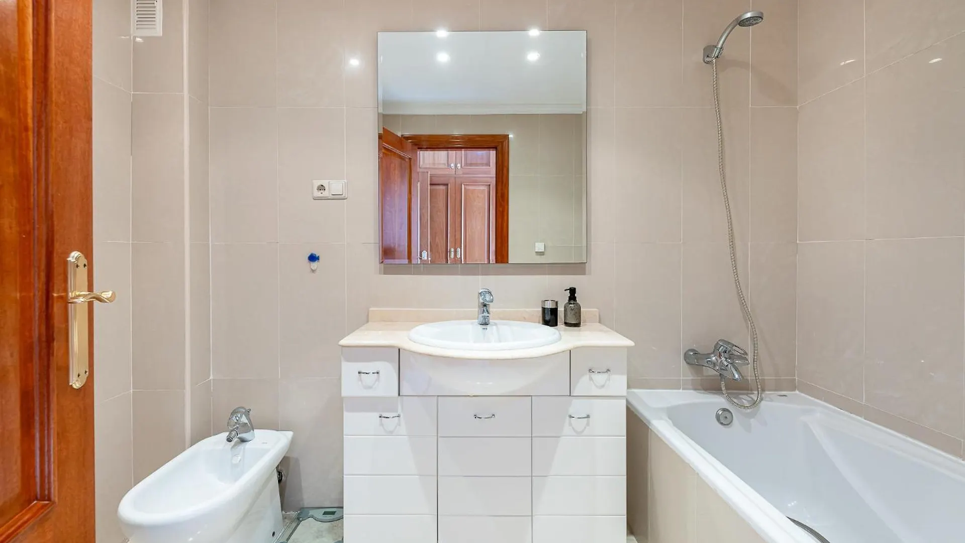 Fantastic 4 Bed Apt La Cala Hills Fuengirola Spain