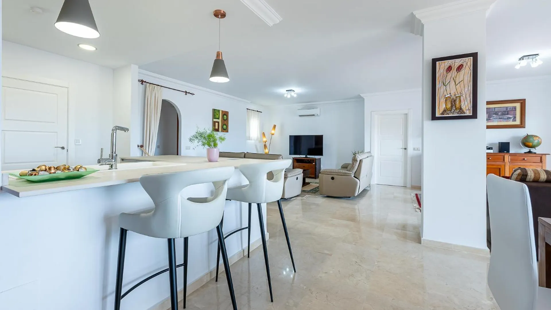 Fantastic 4 Bed Apt La Cala Hills Fuengirola Apartment