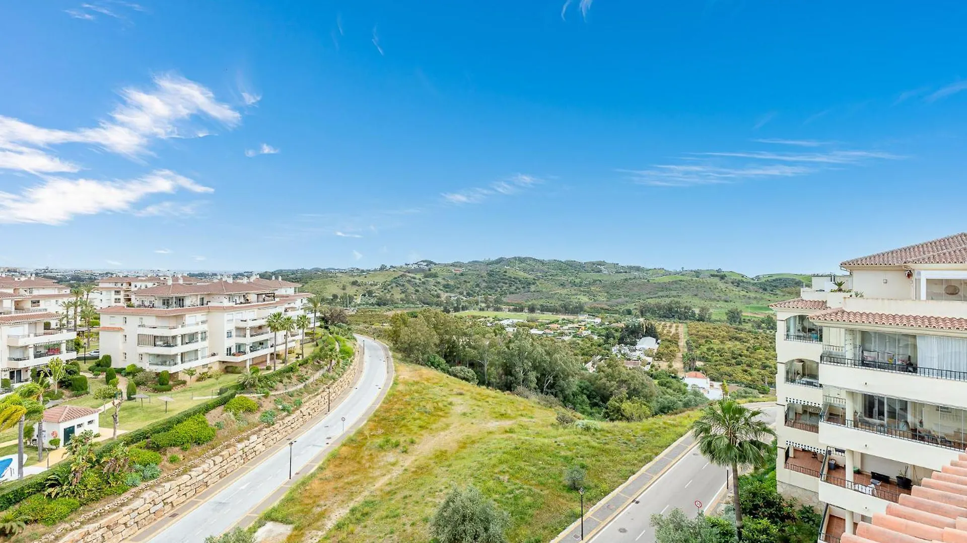 Fantastic 4 Bed Apt La Cala Hills Fuengirola Spain
